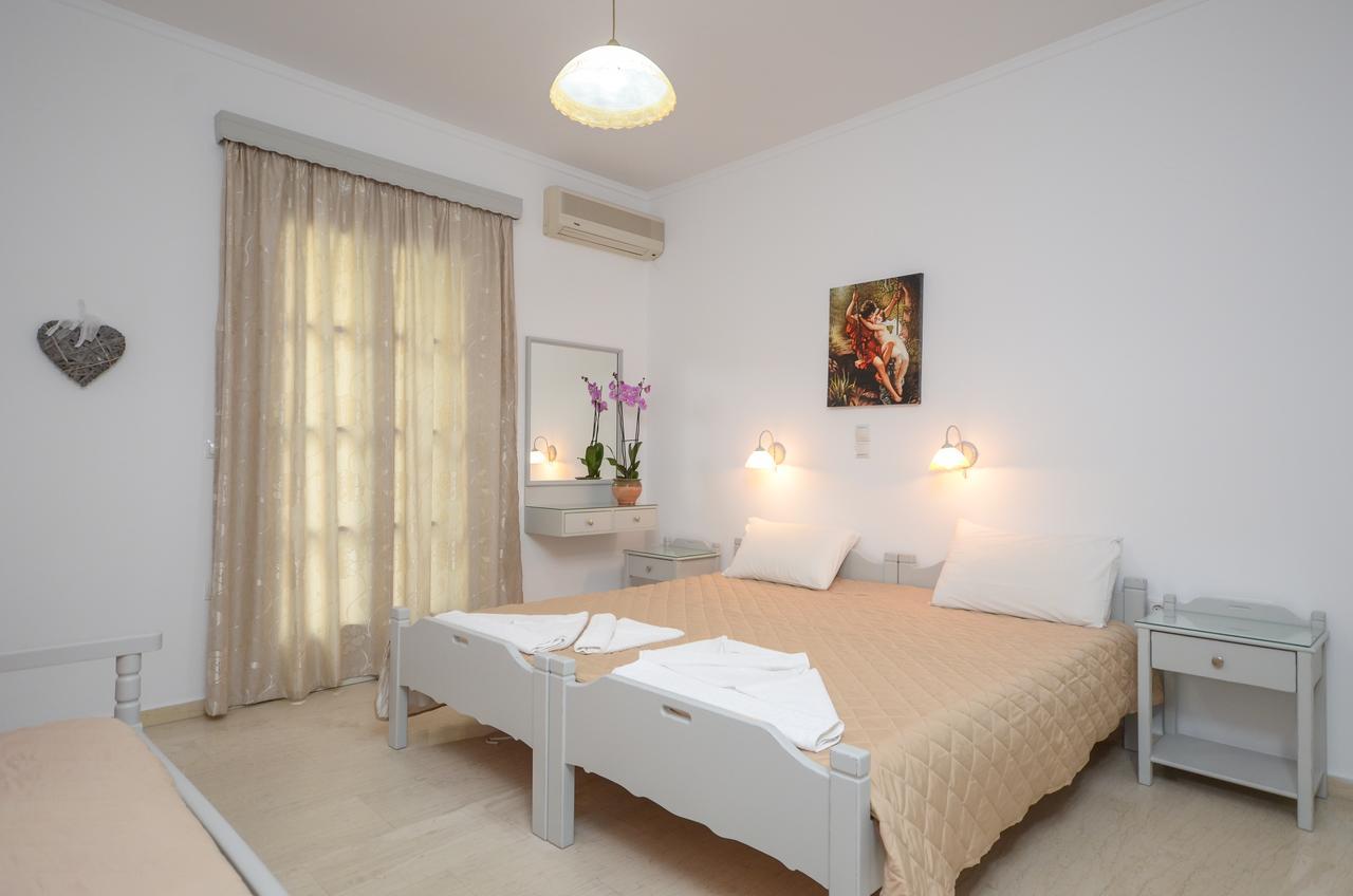 金沙滩公寓酒店 Naxos City 外观 照片