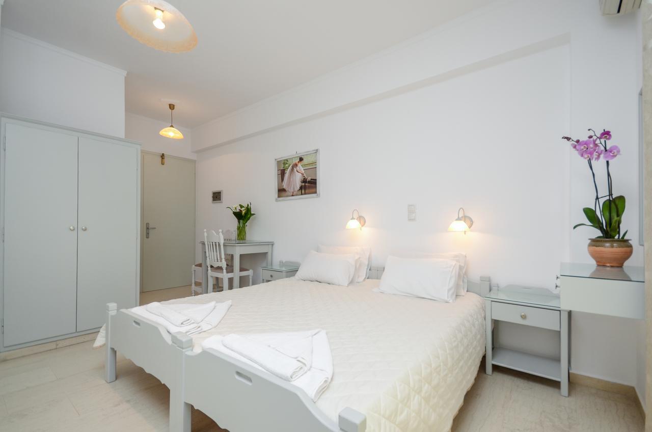 金沙滩公寓酒店 Naxos City 外观 照片