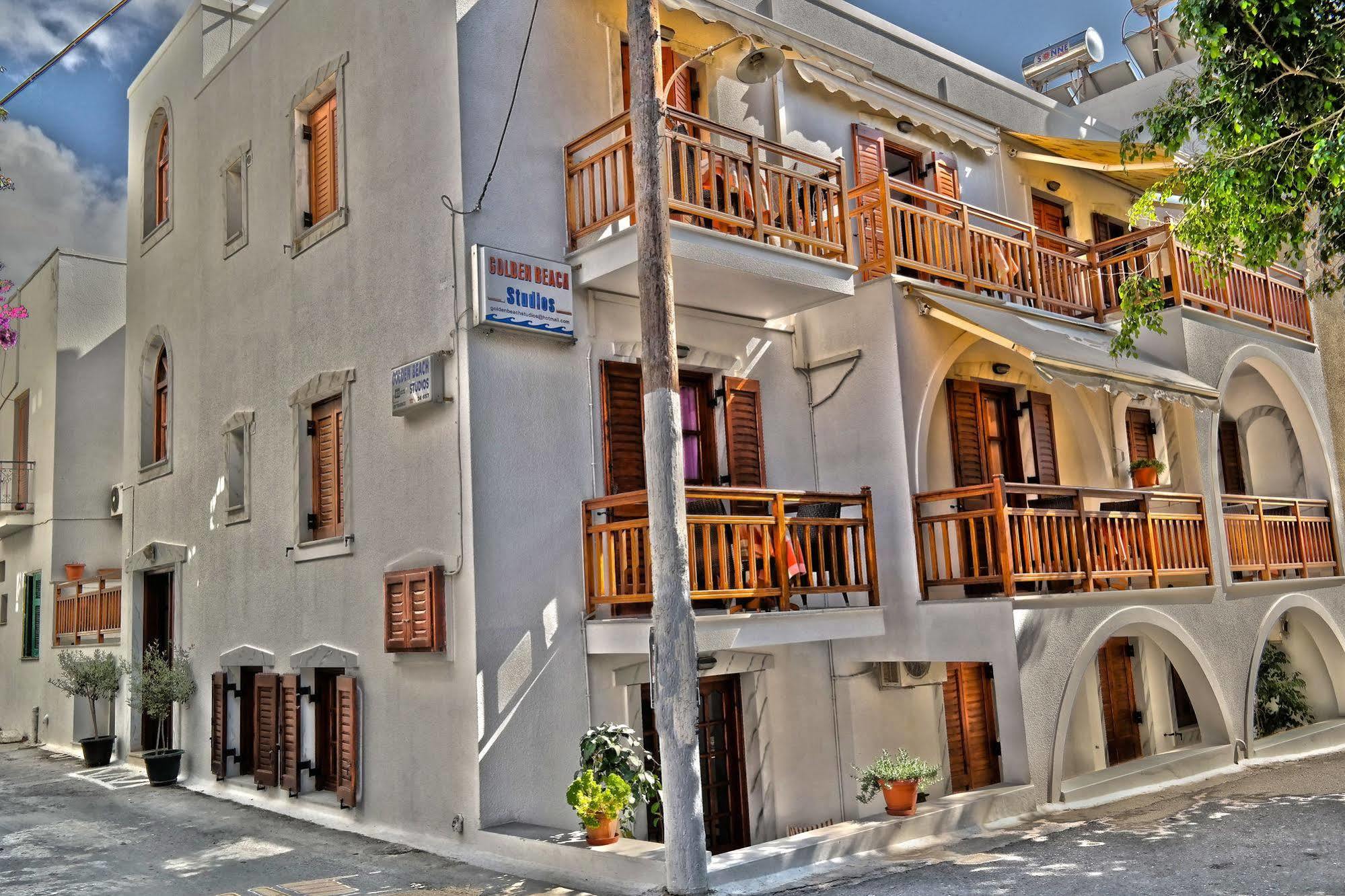 金沙滩公寓酒店 Naxos City 外观 照片